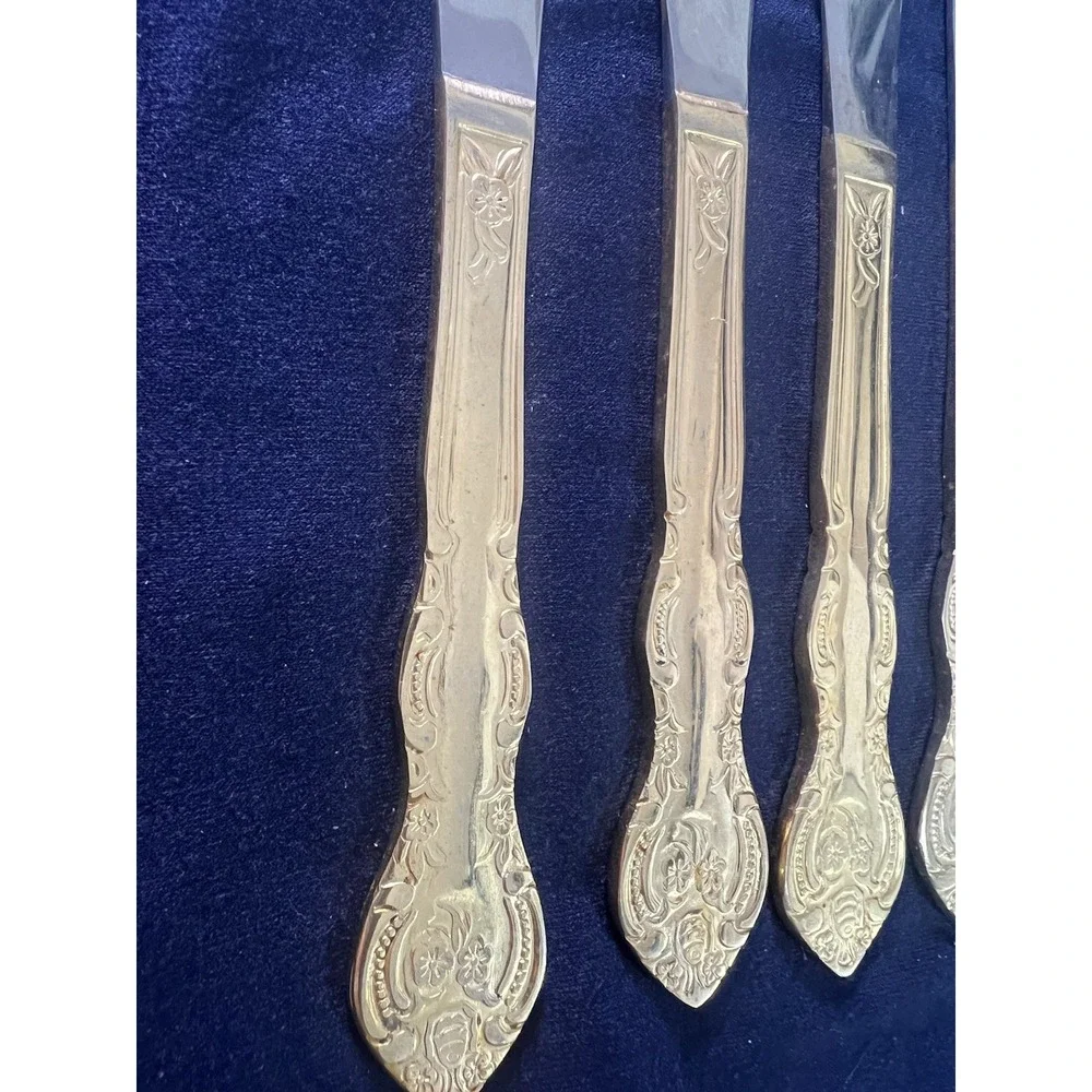 International Company Stainless 24 KT Gold Plated Flatware Knives 4 Pieces